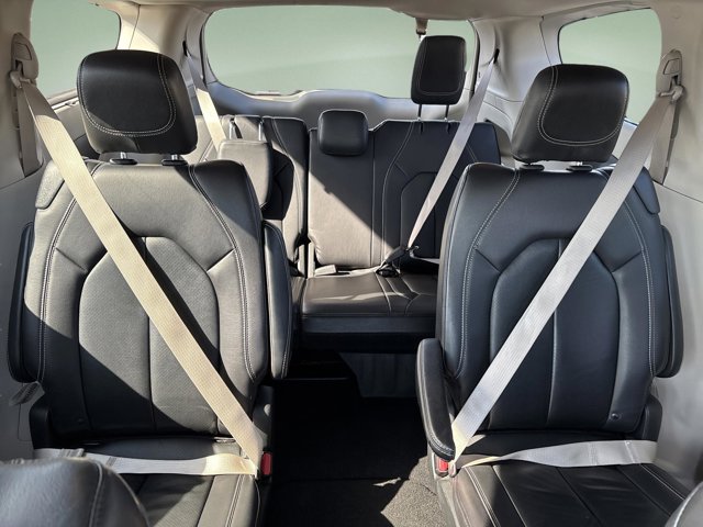 2022 Chrysler Pacifica Touring L - Photo 15