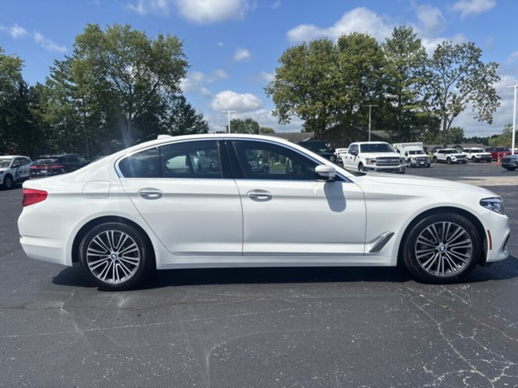 Used 2017 BMW 5 Series 530i xDrive Sedan