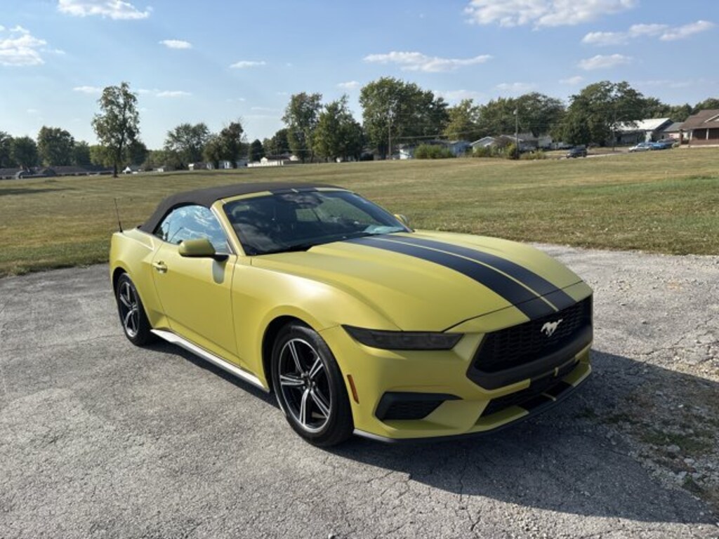 Used 2025 Ford Mustang Ecob Convertible