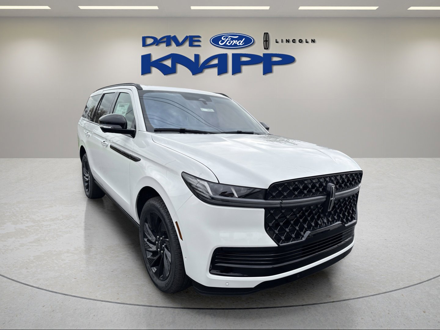 2025 Lincoln Navigator Reserve's photo