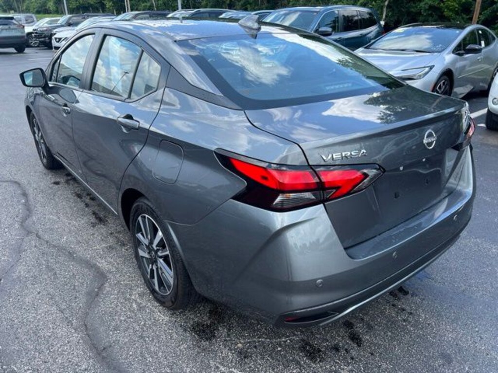 Used 2024 Nissan Versa 1.6 SV Sedan