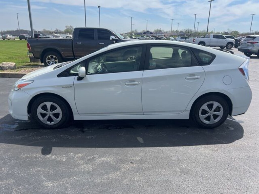 Used 2015 Toyota Prius Four Hatchback