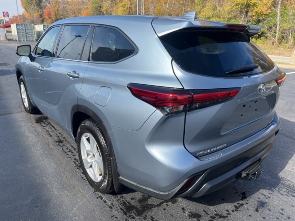 Certified 2021 Toyota Highlander LE SUV