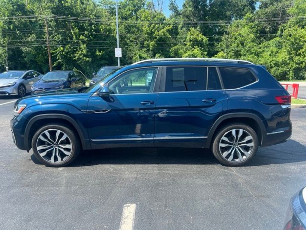 Used 2021 Volkswagen Atlas 3.6L V6 SEL R-Line SUV