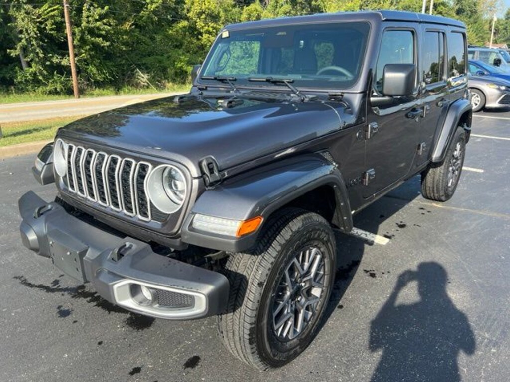 Used 2026 Jeep Wrangler Sahara SUV