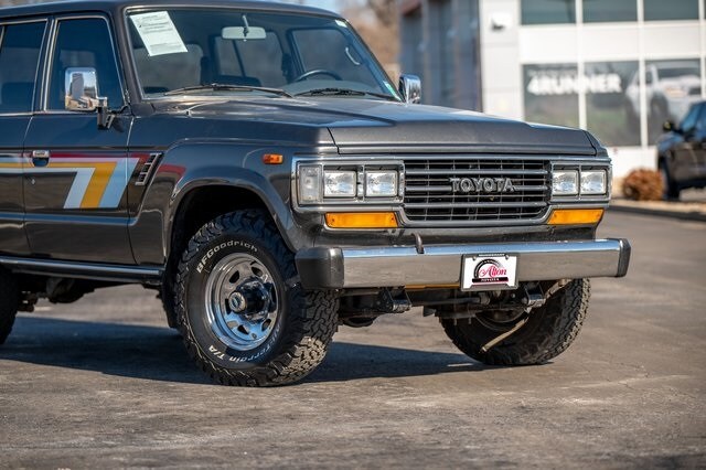 1989 Toyota Land Cruiser Base photo 3