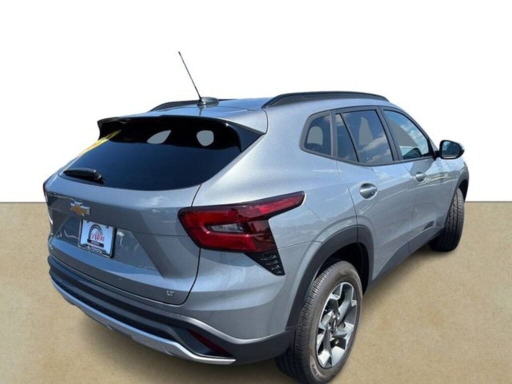 Used 2024 Chevrolet Trax LT SUV