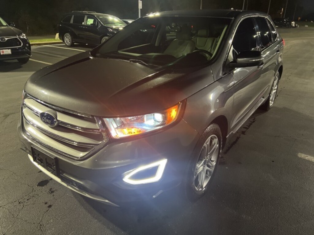 Used 2018 Ford Edge Titanium SUV