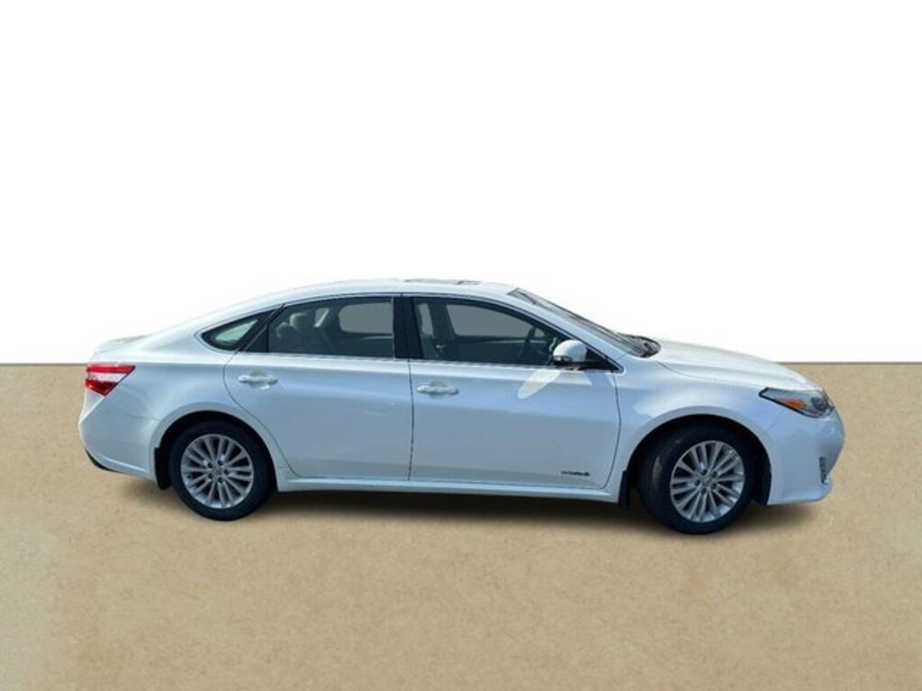 Used 2013 Toyota Avalon Hybrid XLE Touring Sedan