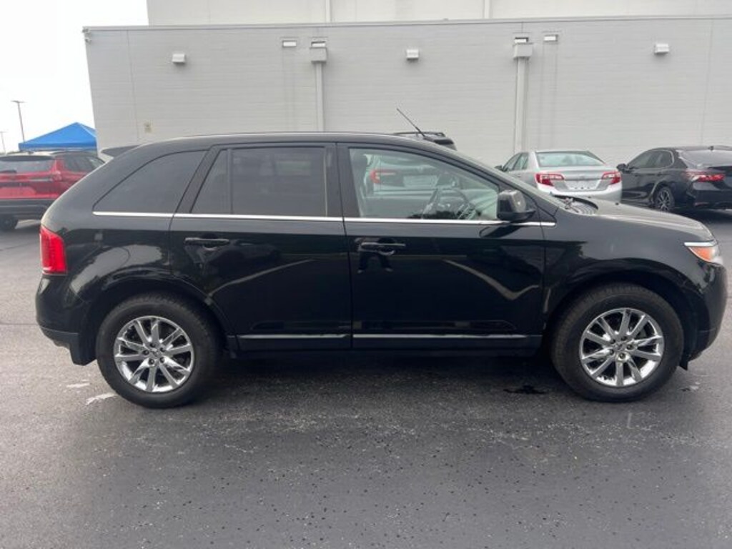 Used 2011 Ford Edge Limited SUV
