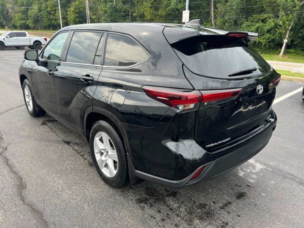Certified 2024 Toyota Highlander LE SUV
