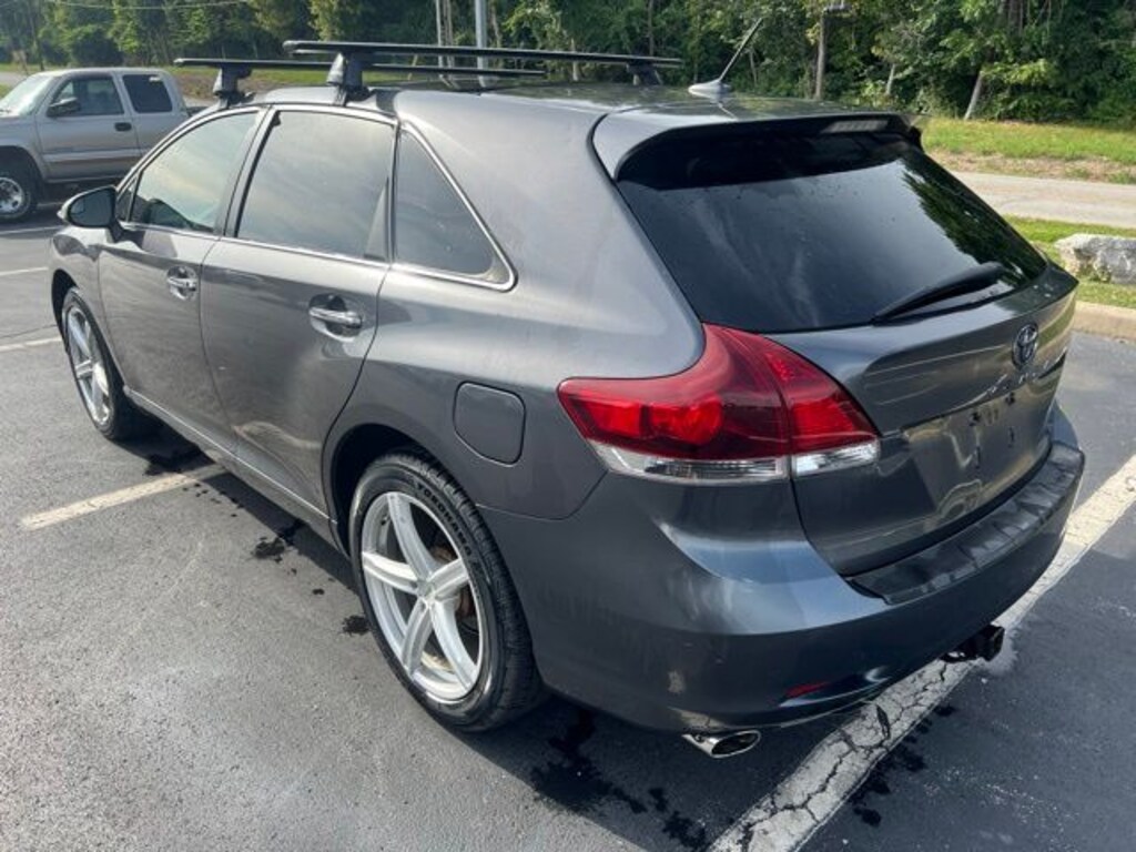 Used 2013 Toyota Venza XLE SUV