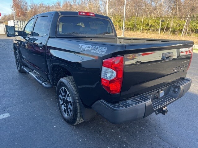 2019 Toyota Tundra SR5 Grade photo 2