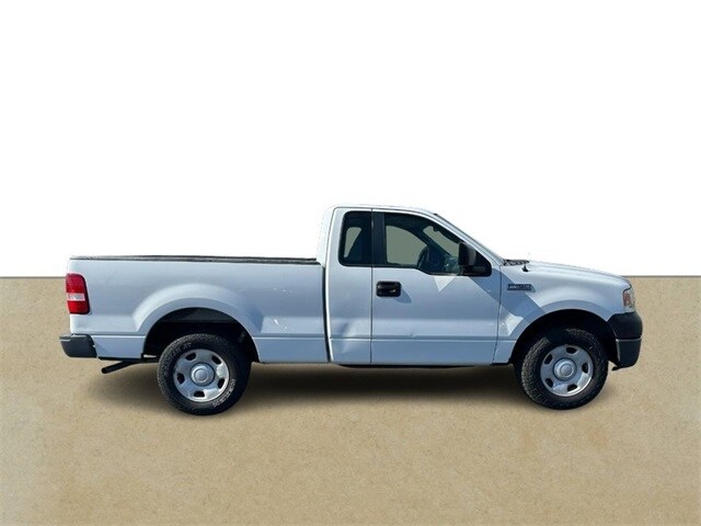 2007 Ford F-150 XL photo 2
