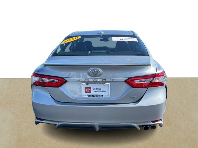 Used 2020 Toyota Camry SE Sedan