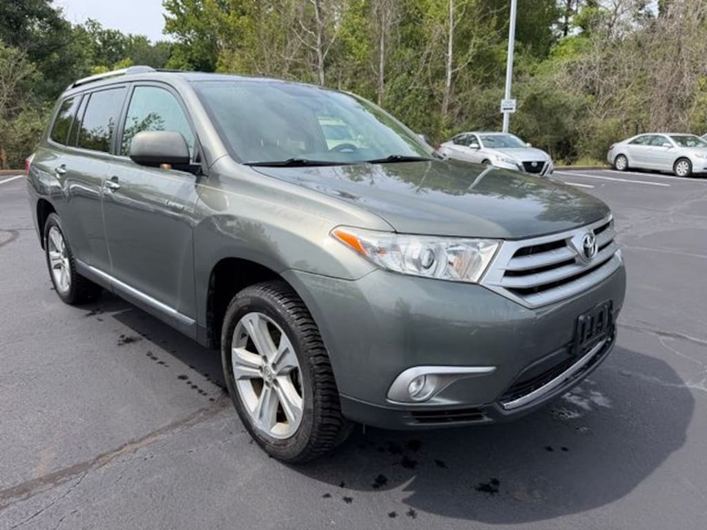 Used 2012 Toyota Highlander Limited SUV