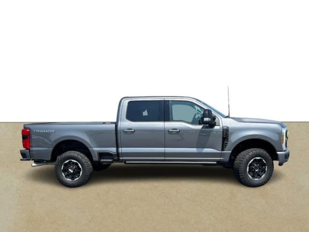Used 2025 Ford F-250 Lariat Truck Crew Cab