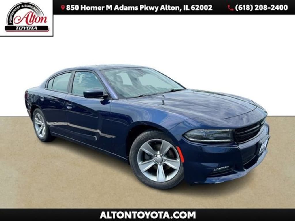 Used 2016 Dodge Charger SXT Sedan