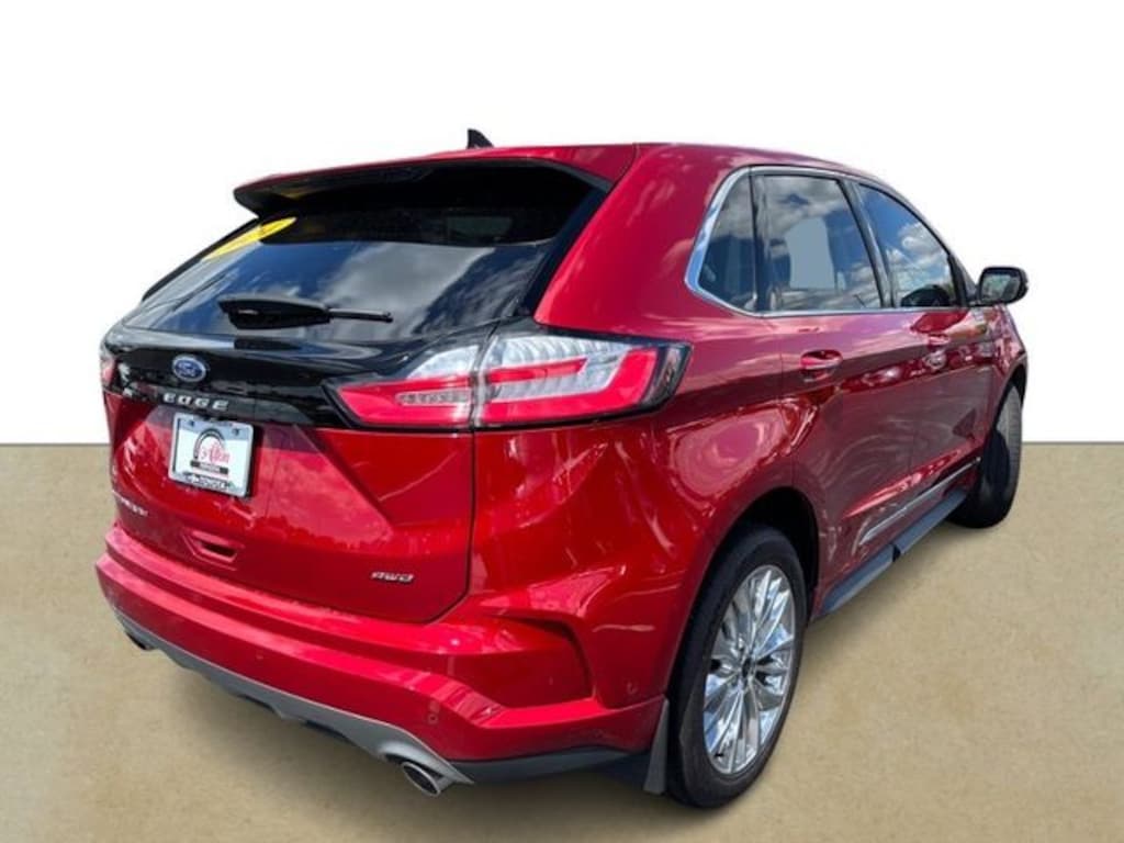 Used 2024 Ford Edge Titanium SUV
