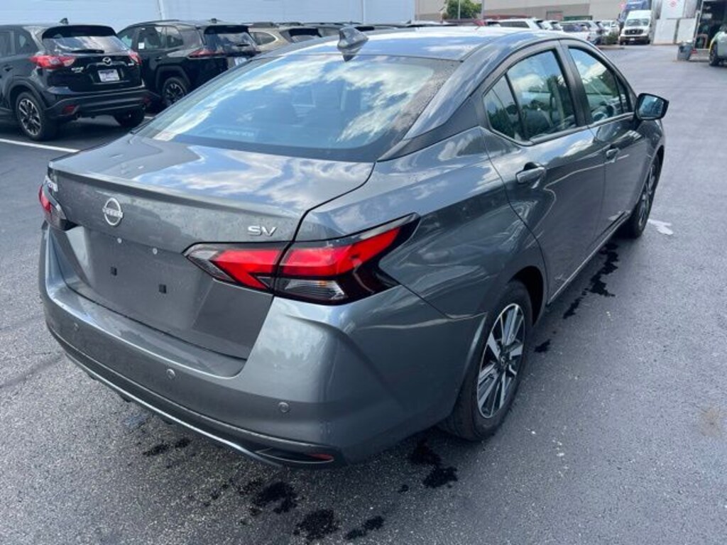 Used 2024 Nissan Versa 1.6 SV Sedan