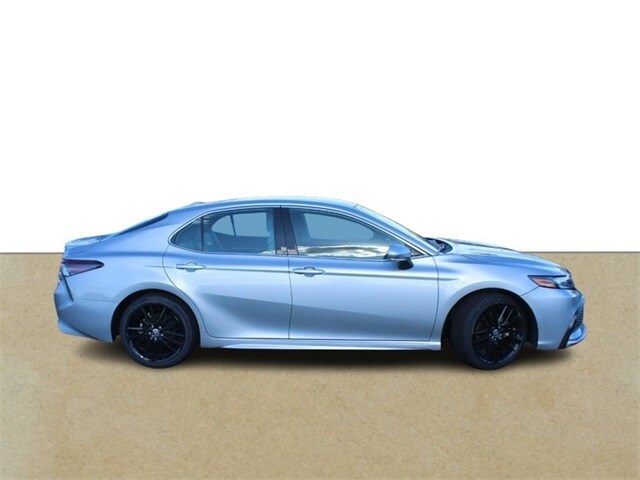 2023 Toyota Camry XSE photo 2