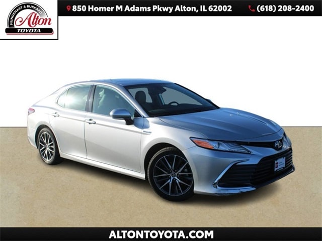 2021 Toyota Camry XLE's photo