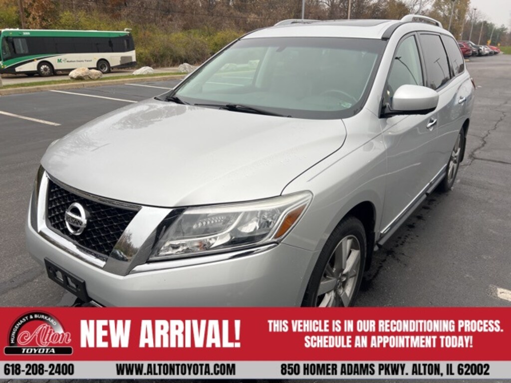 Used 2014 Nissan Pathfinder Platinum SUV