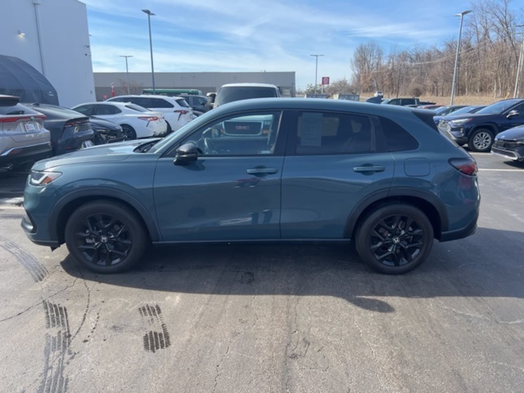 Used 2023 Honda HR-V Sport SUV