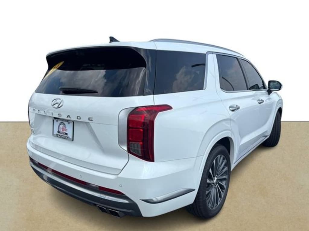 Used 2024 Hyundai Palisade Calligraphy SUV