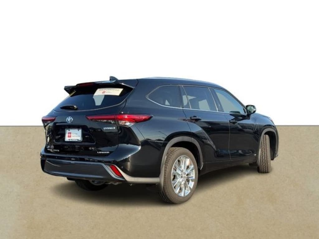 Certified 2022 Toyota Highlander Hybrid Limited SUV