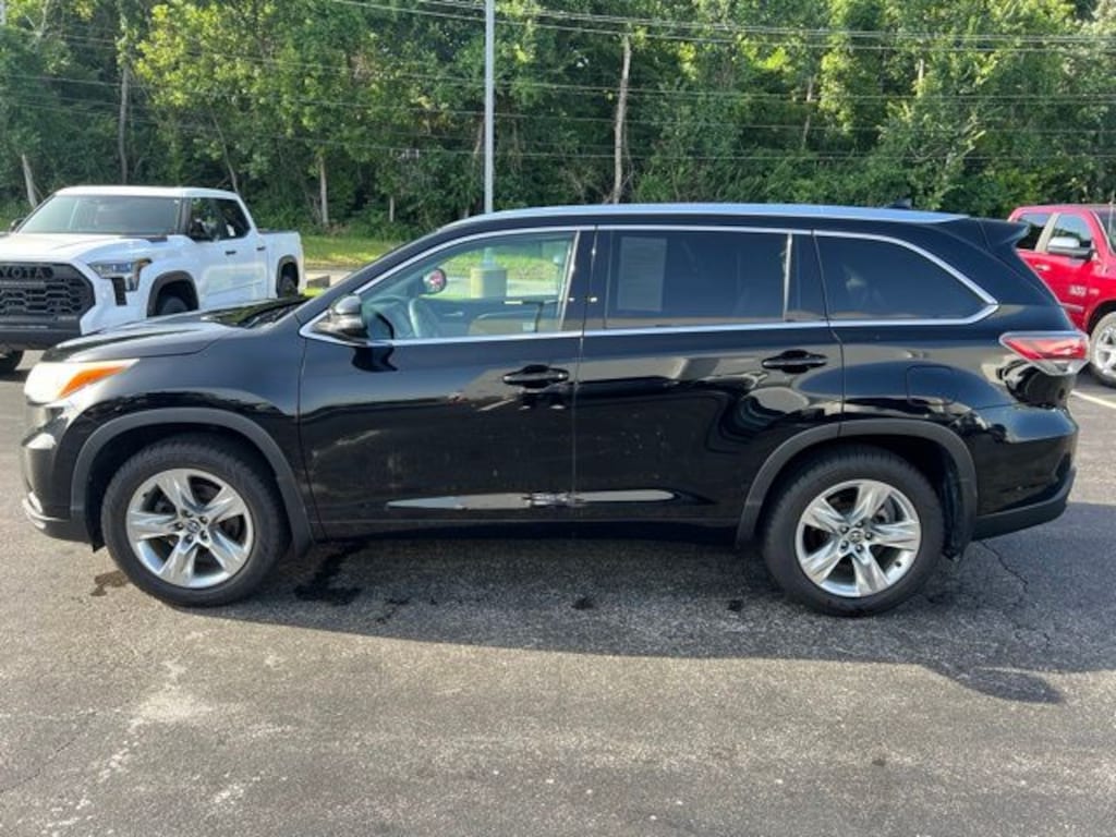 Certified 2016 Toyota Highlander Limited SUV