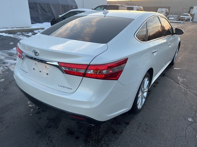 2014 Toyota Avalon Limited photo 4