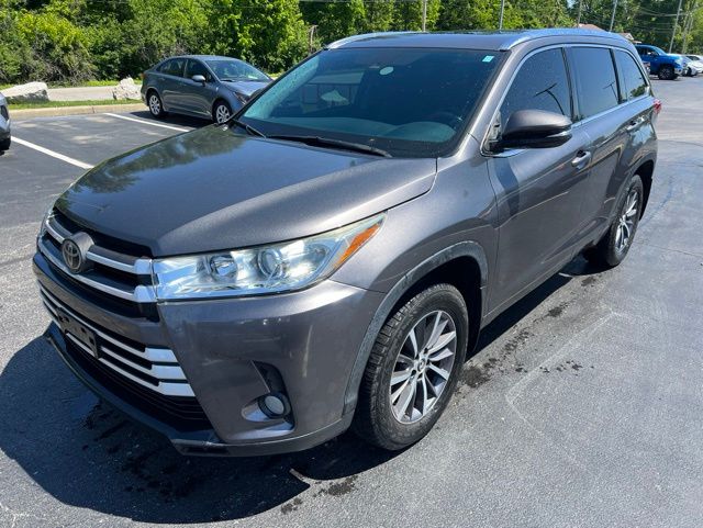 2018 Toyota Highlander XLE V6's photo