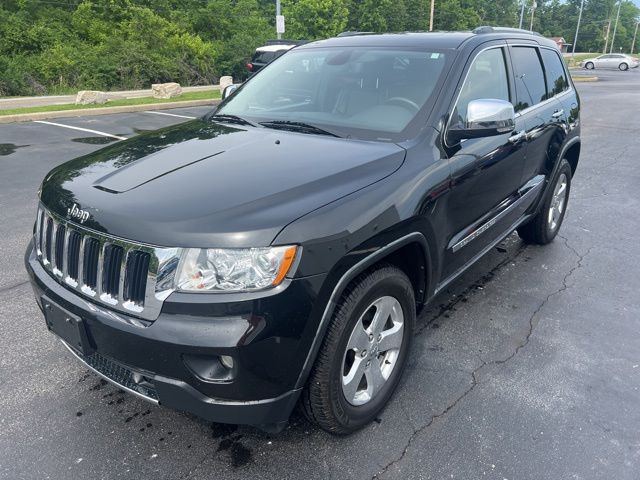 2011 Jeep Grand Cherokee's photo