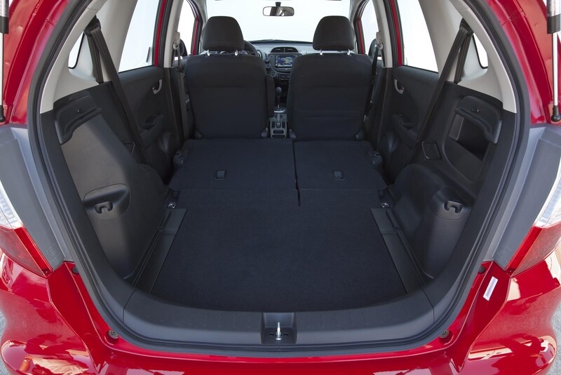 2012-honda-fit-sport-29.jpg