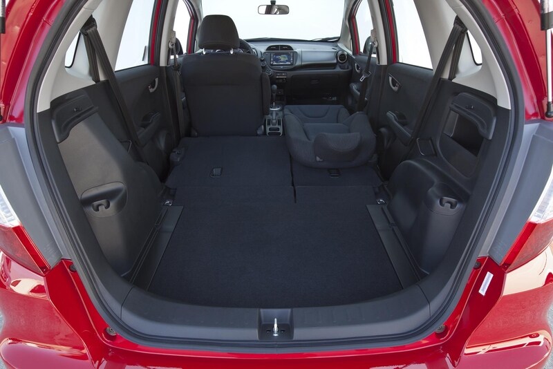 2012-honda-fit-sport-30.jpg