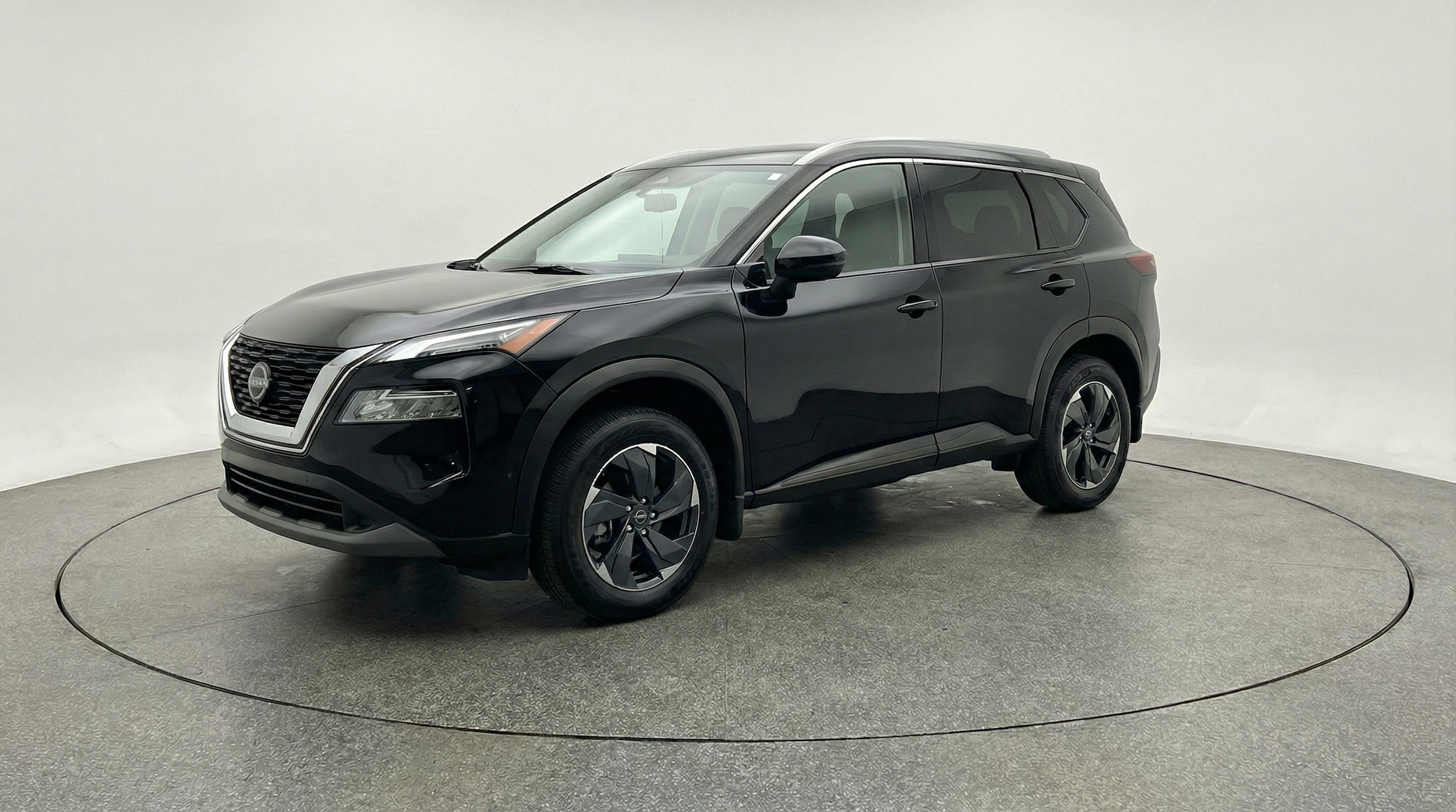 Thumbnail: 2025 Nissan Rogue - 3