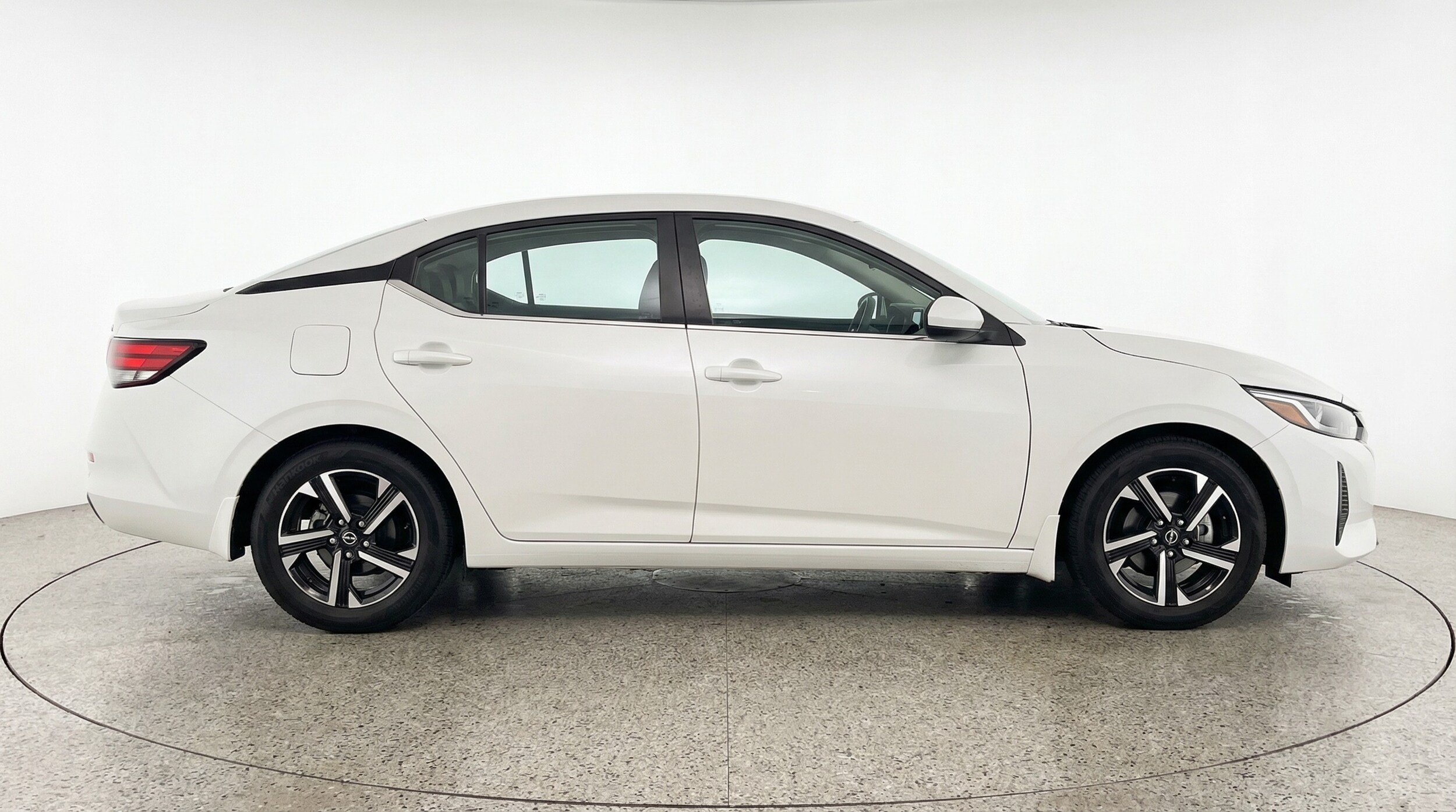 Thumbnail: 2025 Nissan Sentra - 8