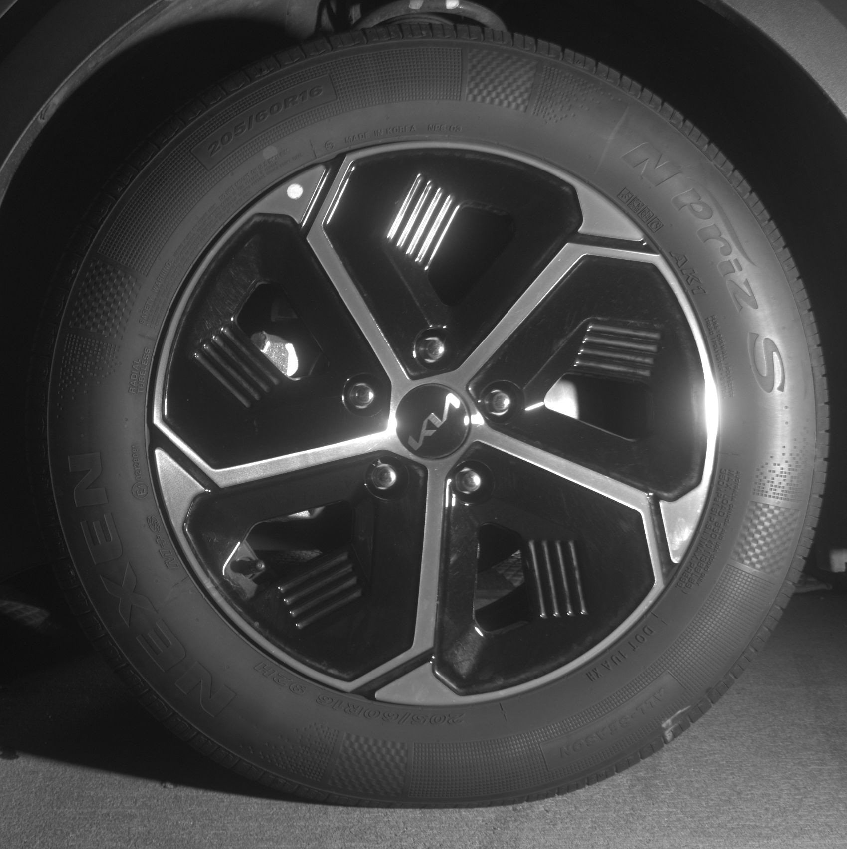 Thumbnail: 2026 Kia Niro - 12