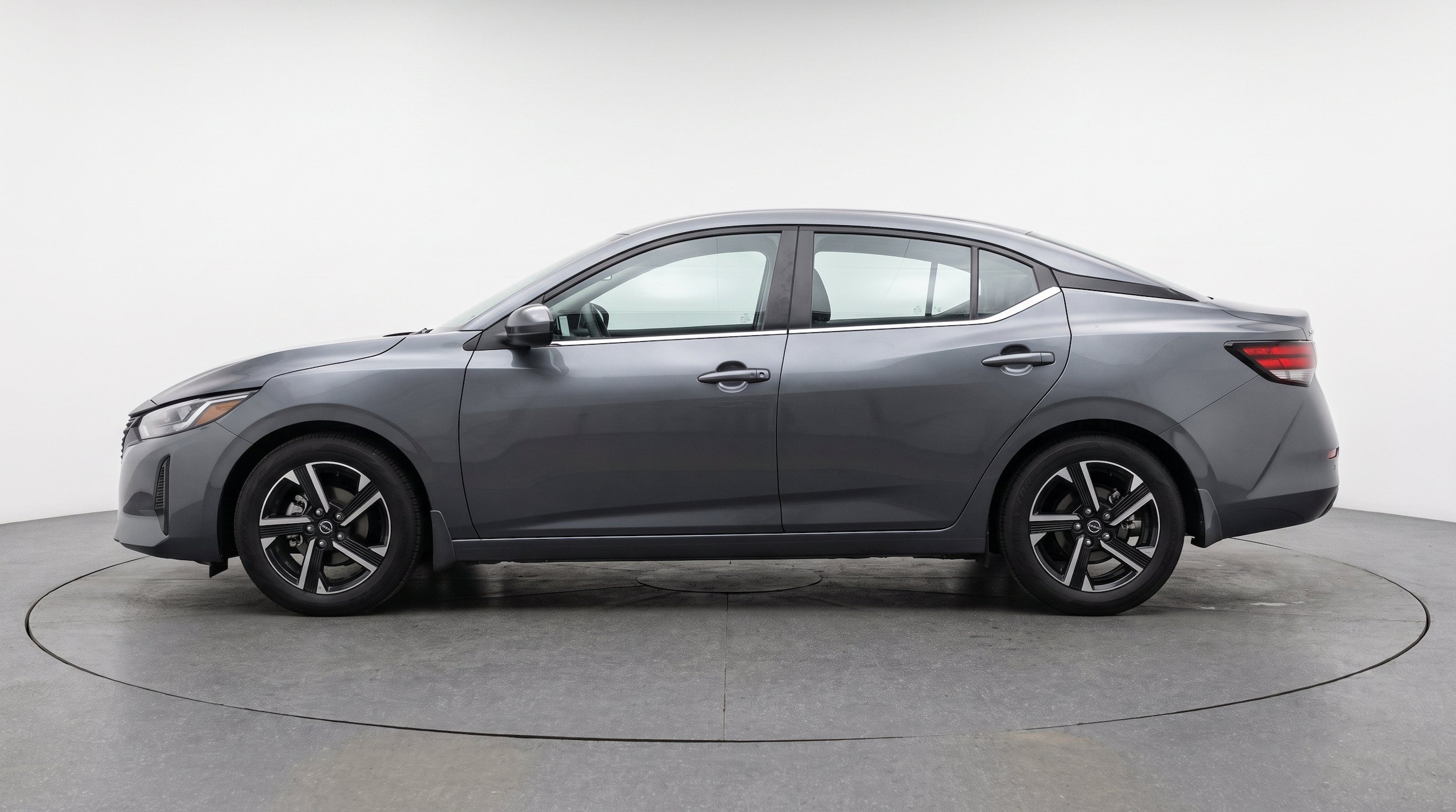Thumbnail: 2025 Nissan Sentra - 5