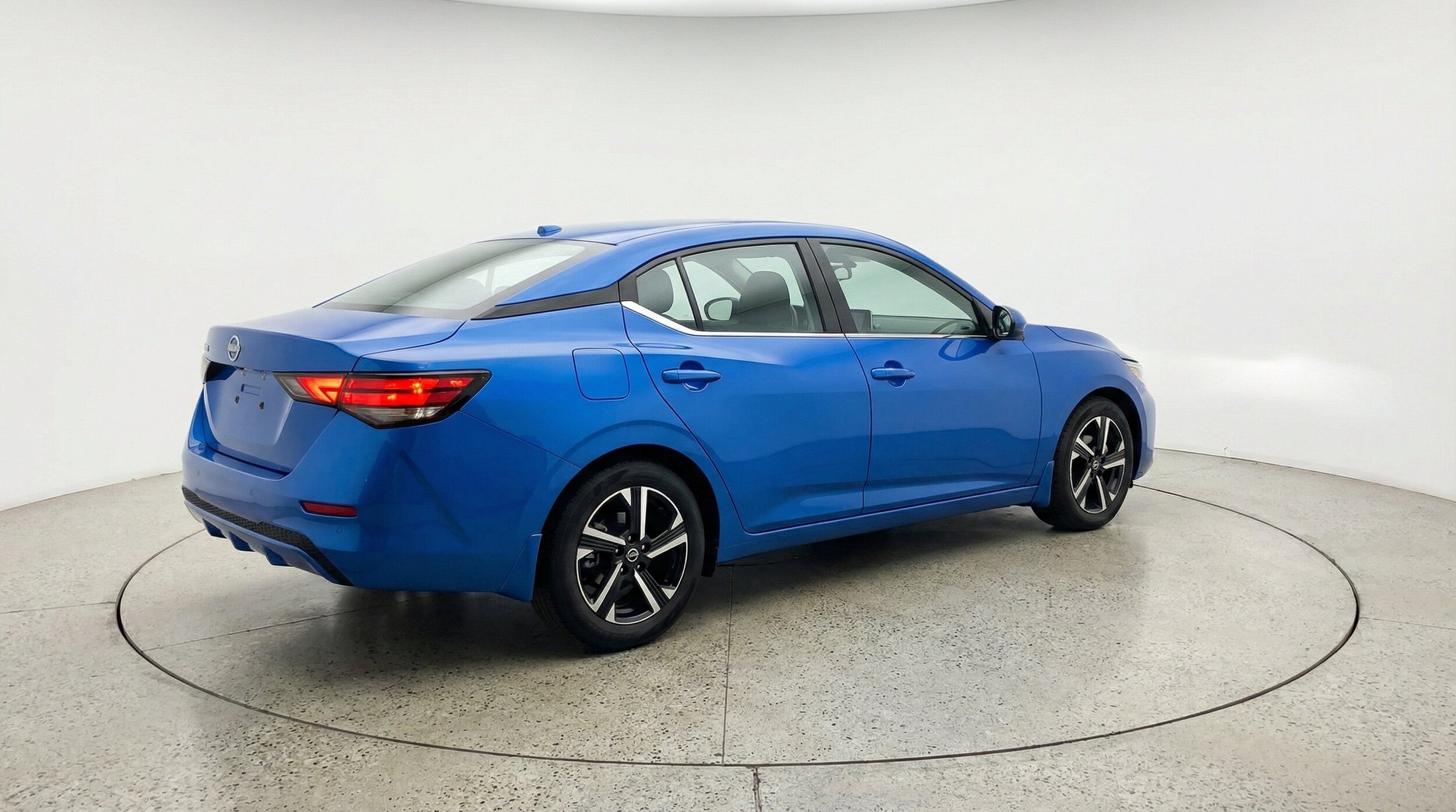 Thumbnail: 2025 Nissan Sentra - 9