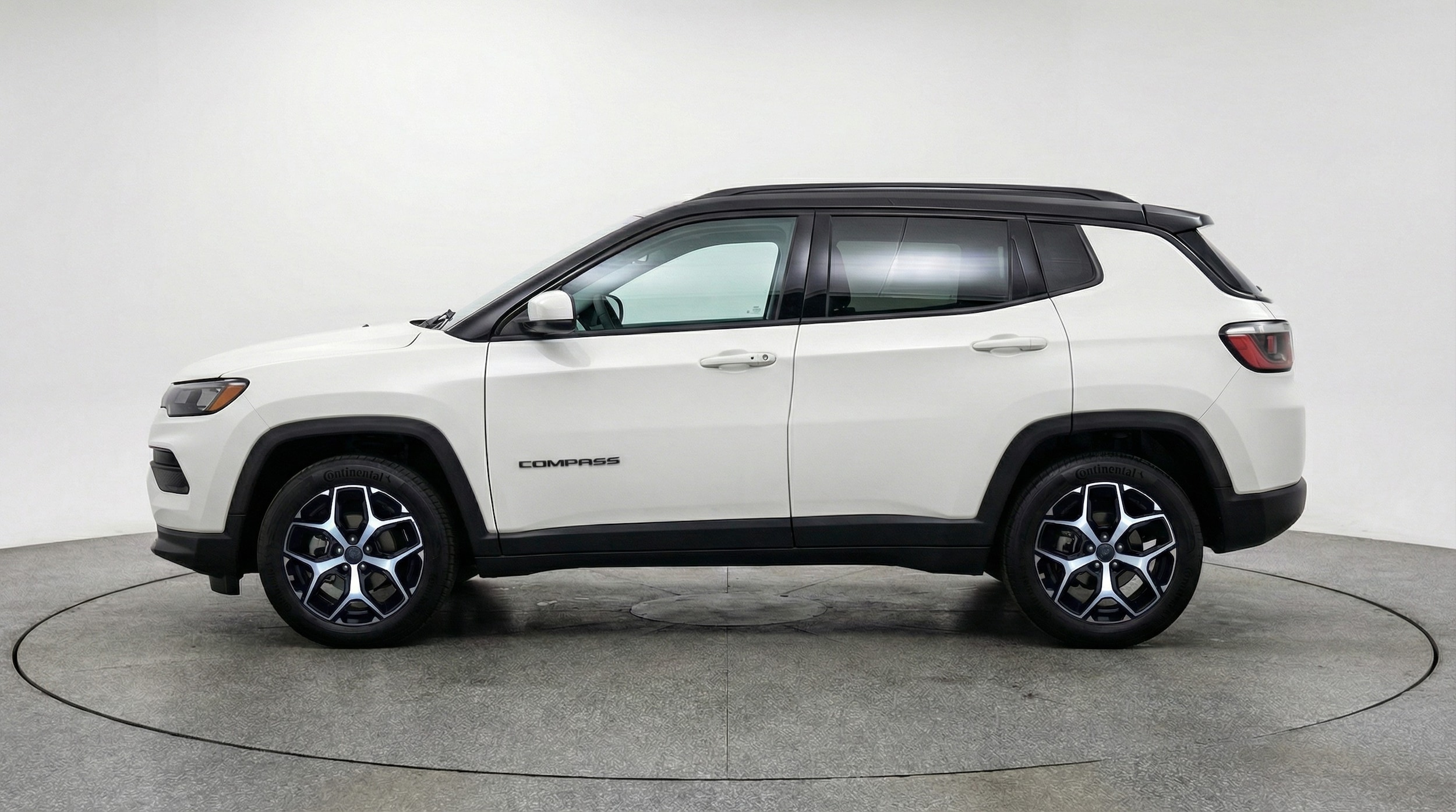 Thumbnail: 2025 Jeep Compass - 4