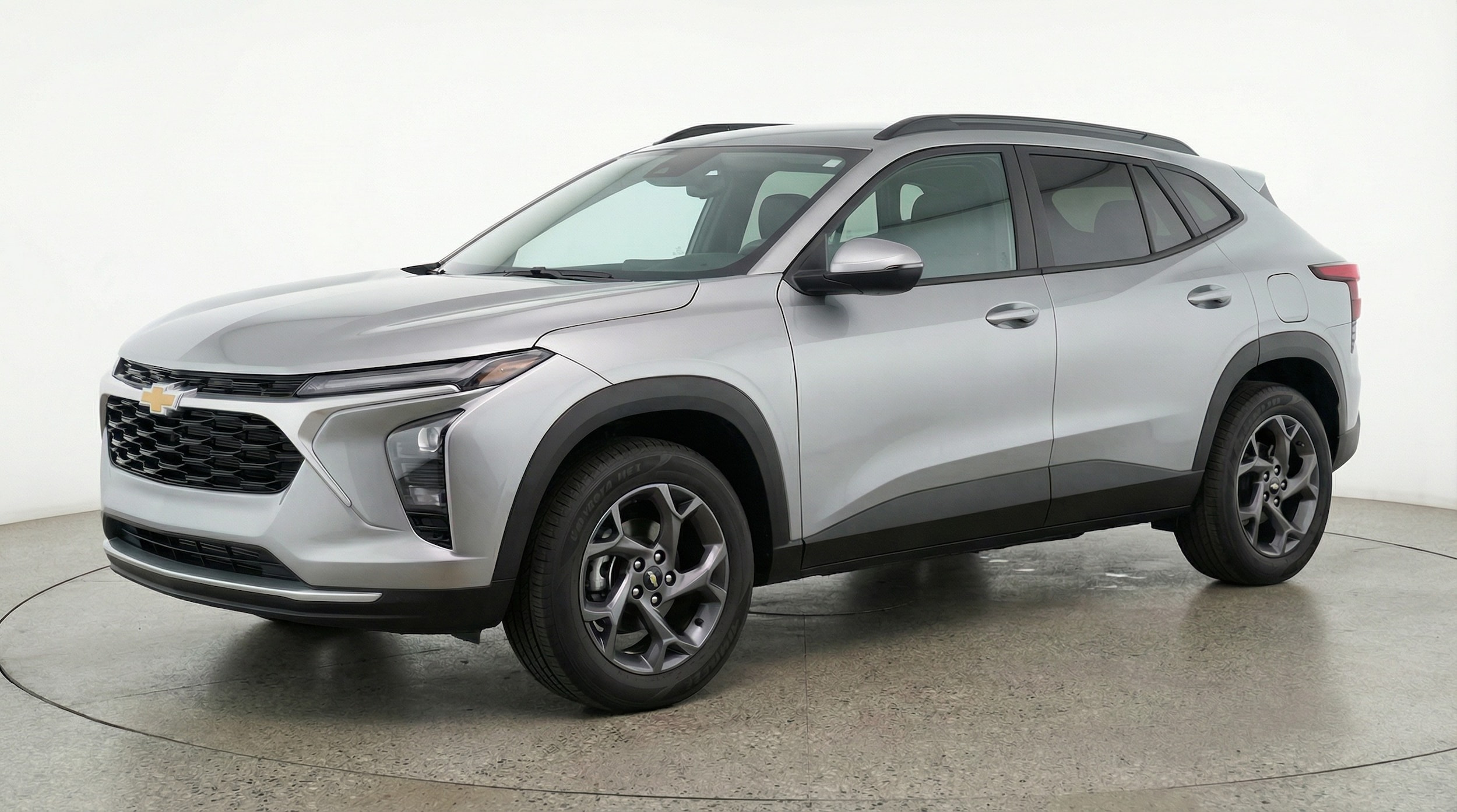 Thumbnail: 2025 Chevrolet Trax - 3