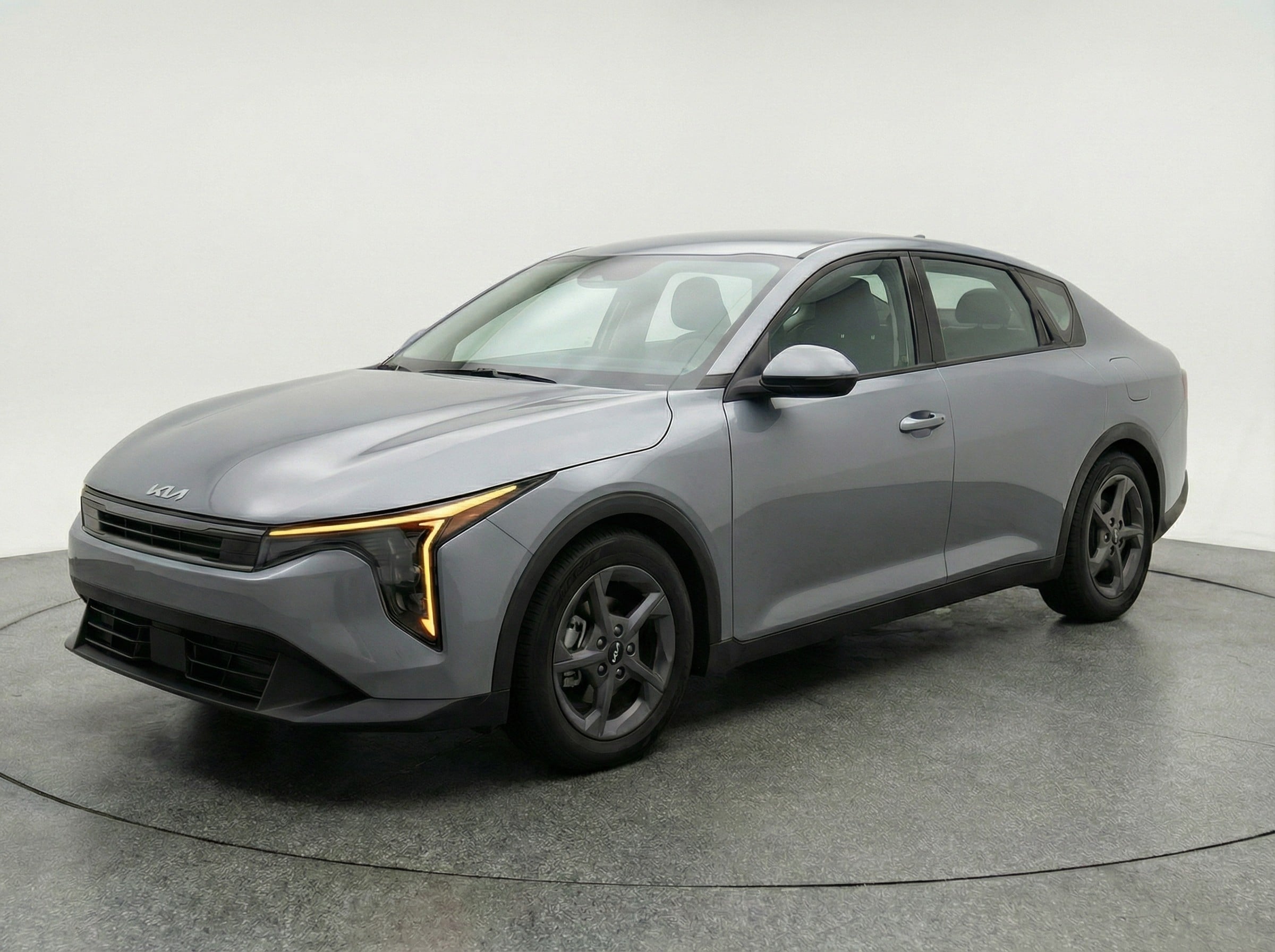 Thumbnail: 2025 Kia K4 - 3