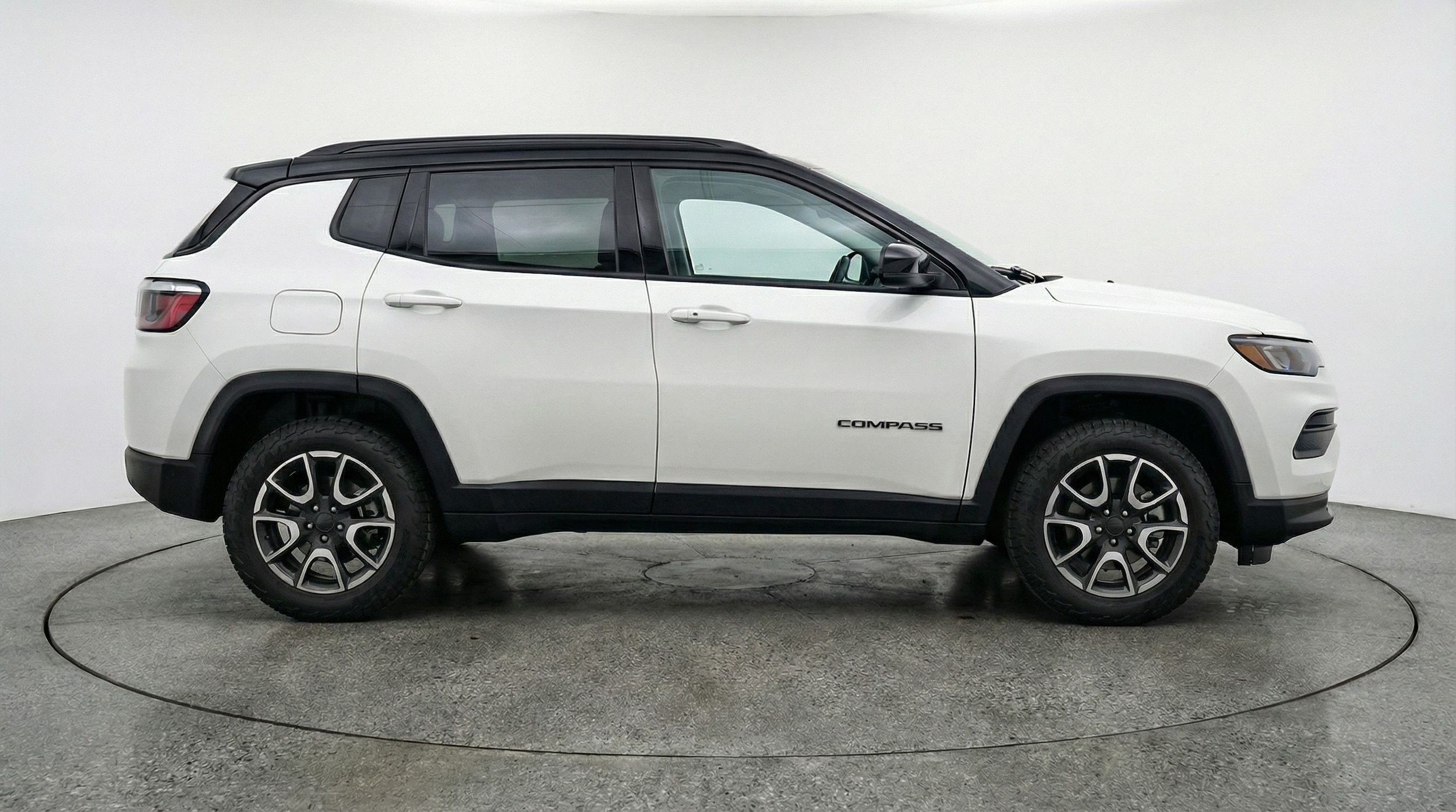 Thumbnail: 2025 Jeep Compass - 8