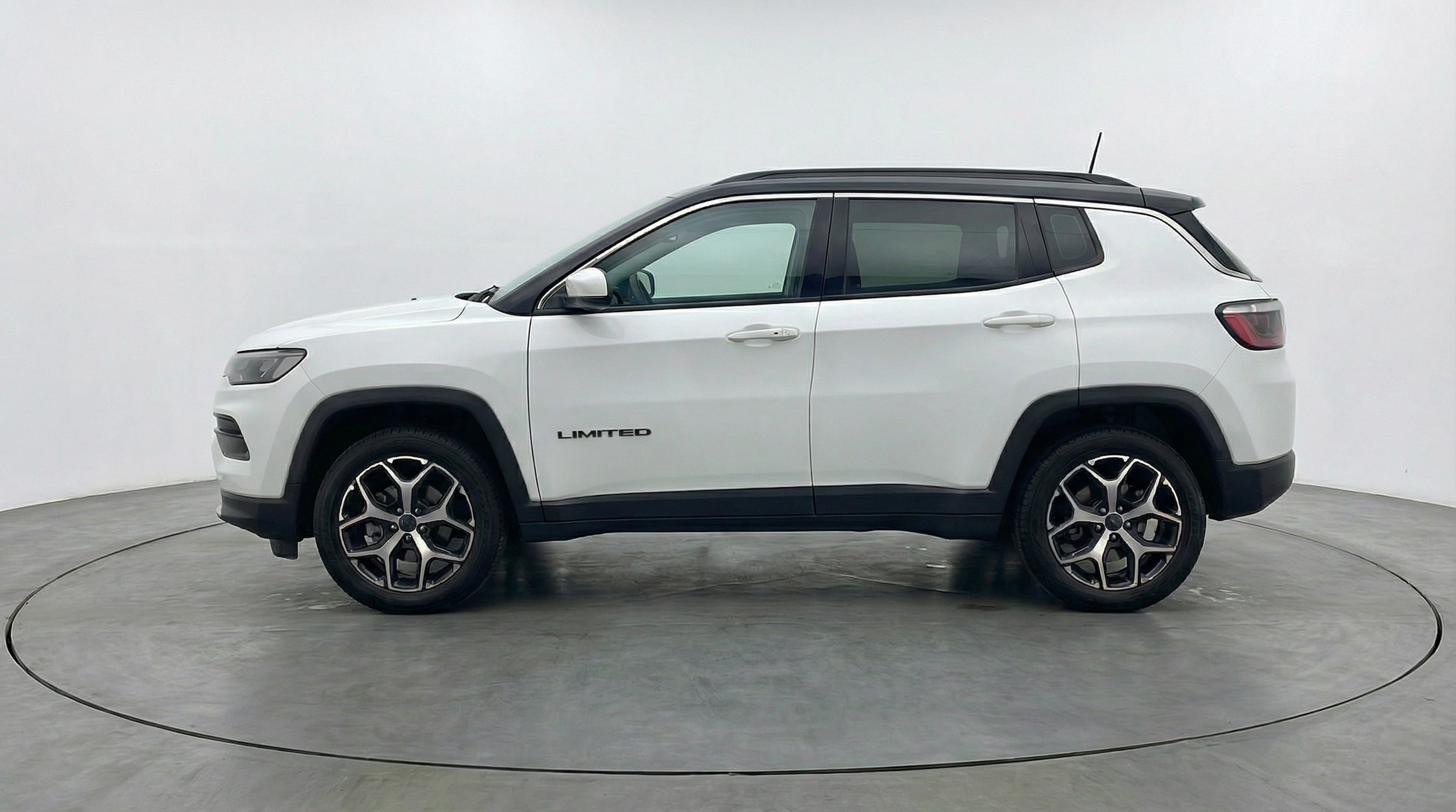 Thumbnail: 2025 Jeep Compass - 4