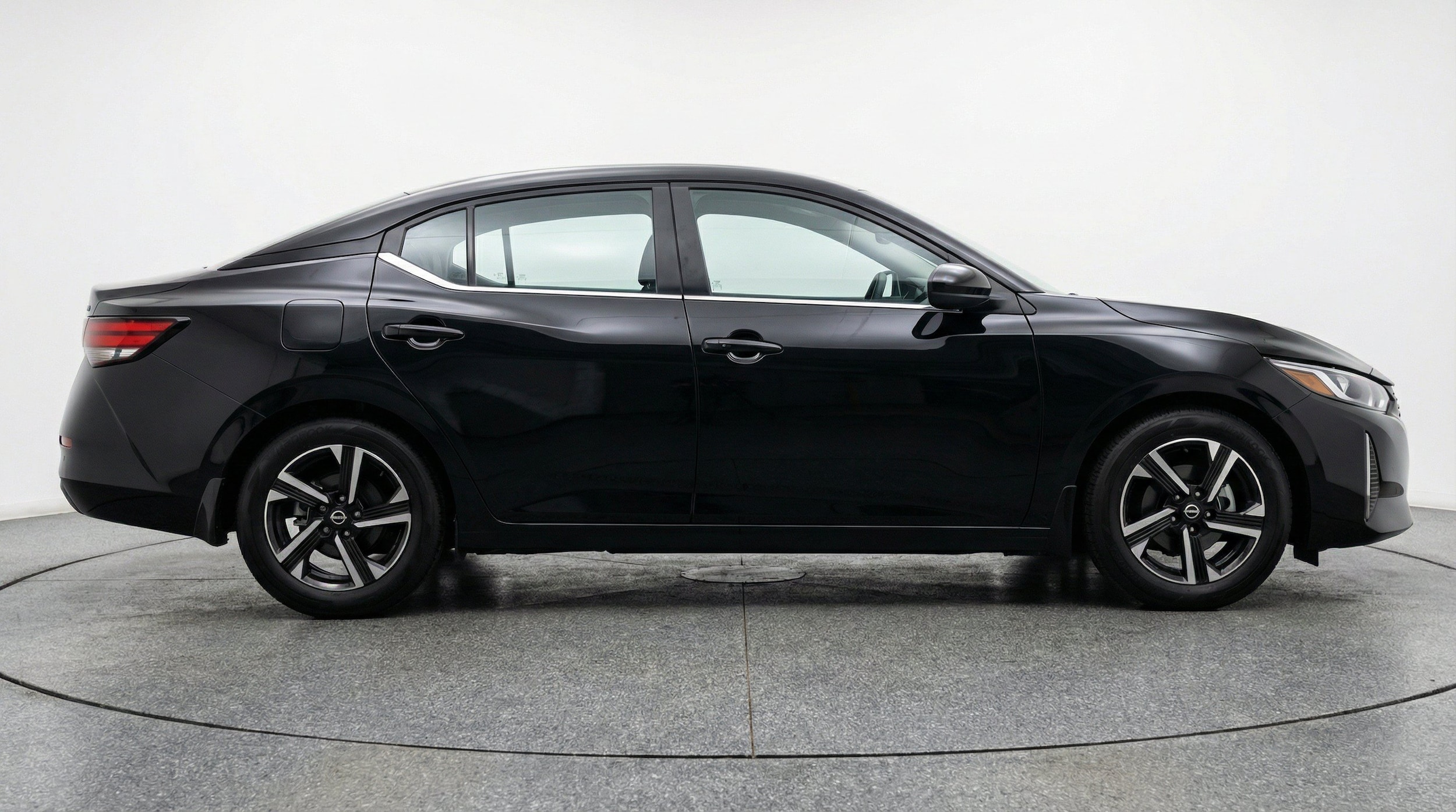 Thumbnail: 2025 Nissan Sentra - 11