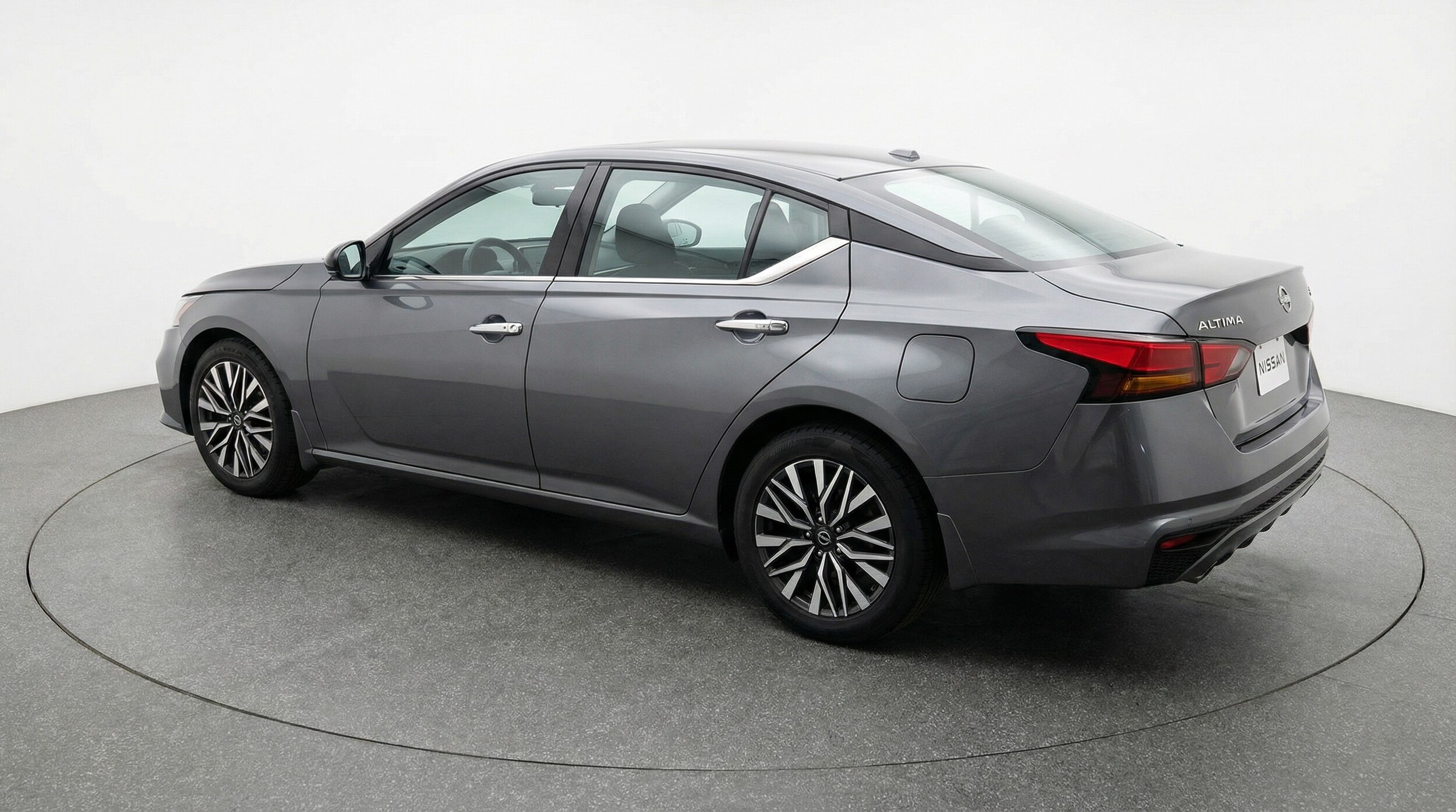 Thumbnail: 2025 Nissan Altima - 5