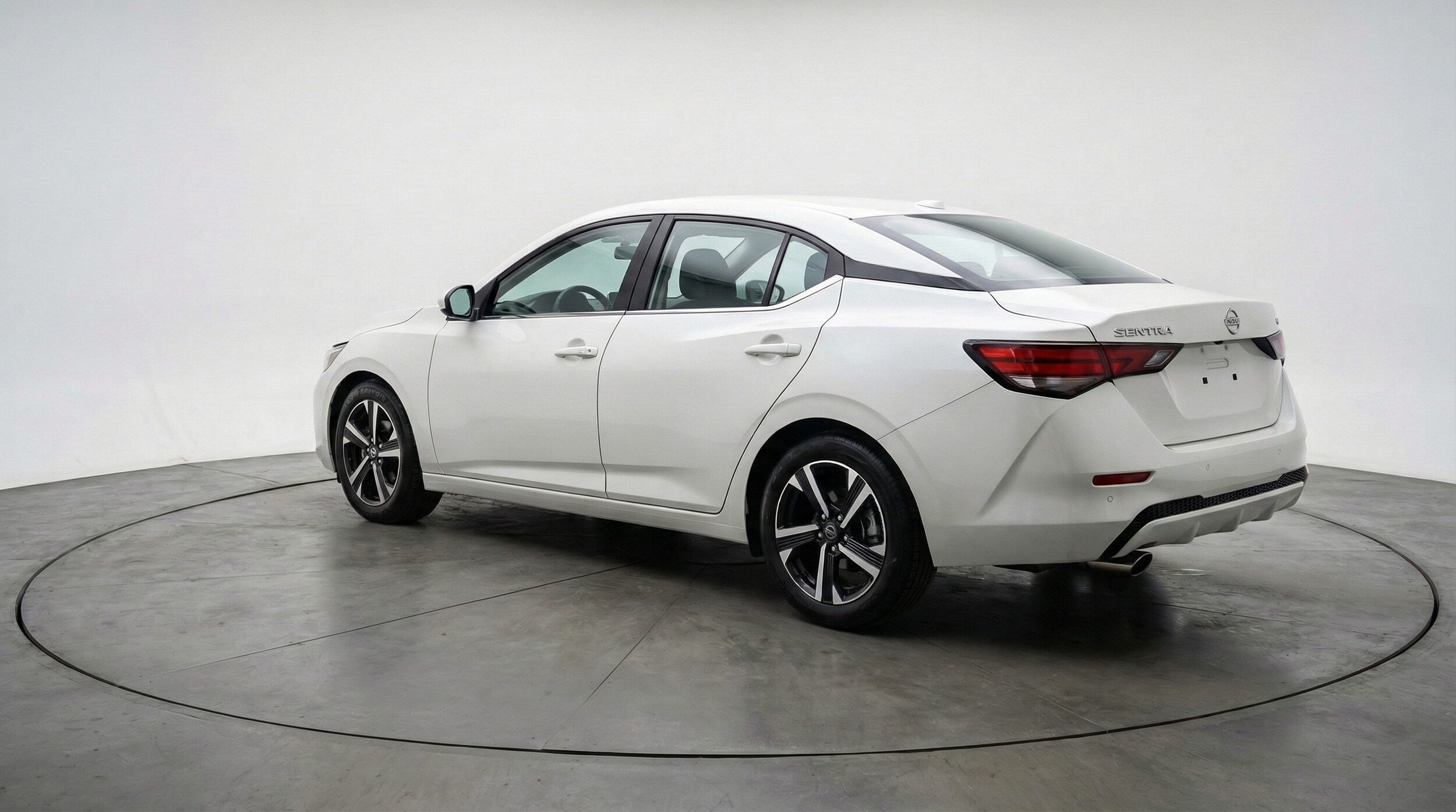 Thumbnail: 2025 Nissan Sentra - 5