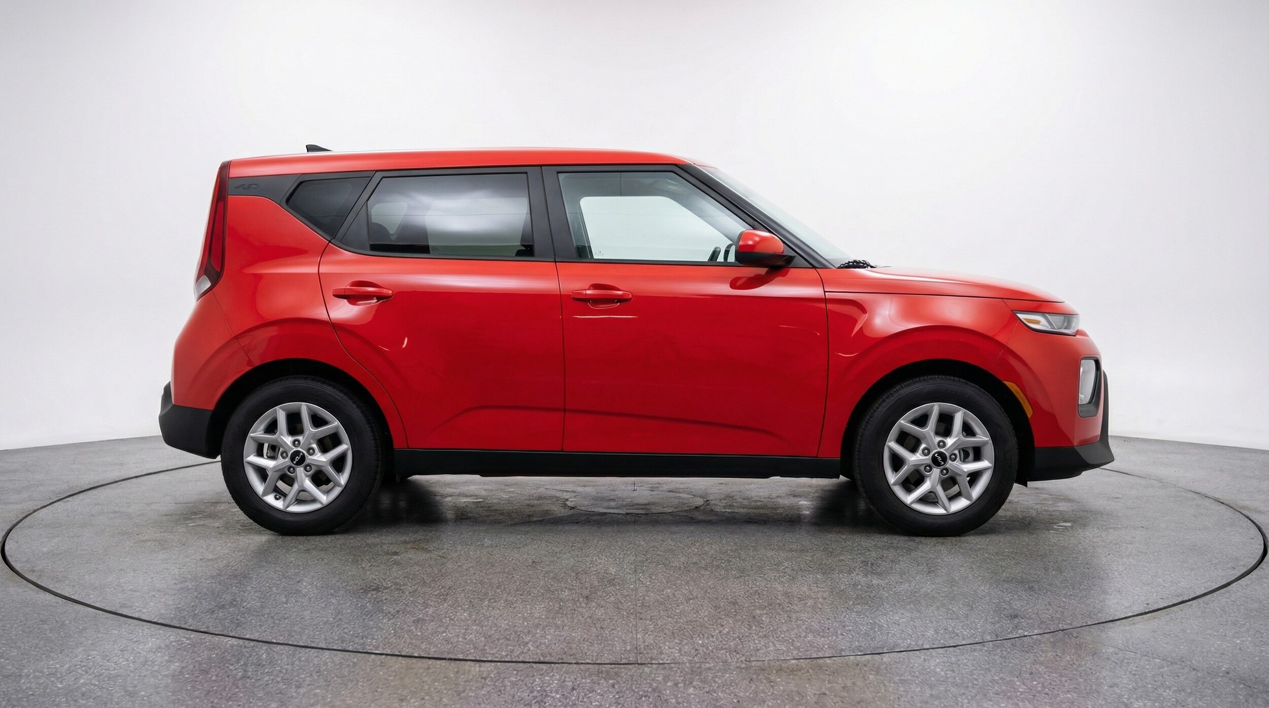 Thumbnail: 2025 Kia Soul - 8